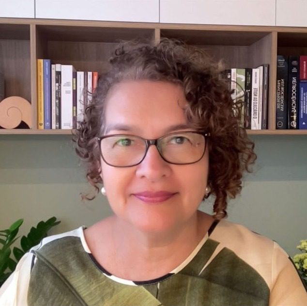 Telma Nadja Silveira Lélis